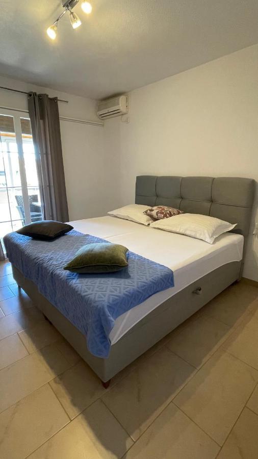 Apartmani Slavonija Orebić Екстериор снимка