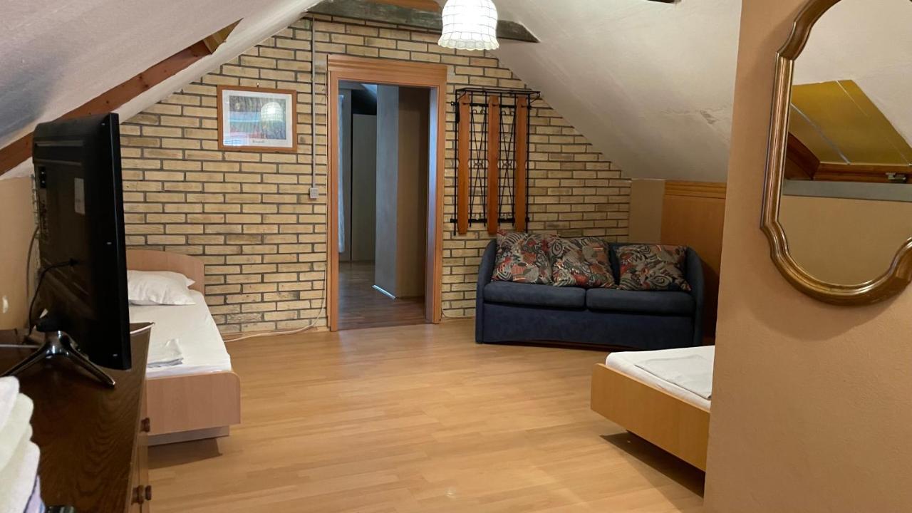 Apartmani Slavonija Orebić Екстериор снимка