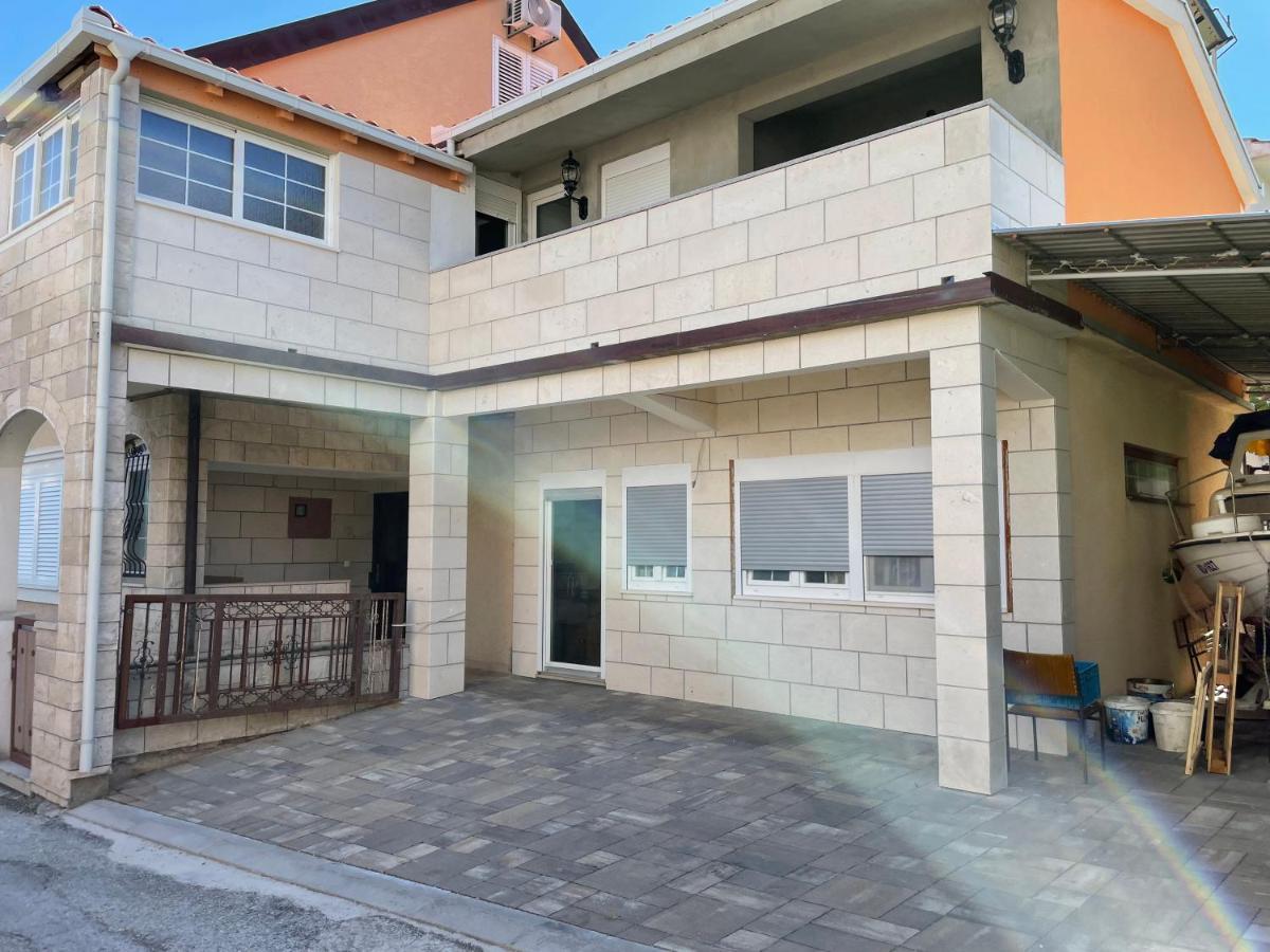 Apartmani Slavonija Orebić Екстериор снимка