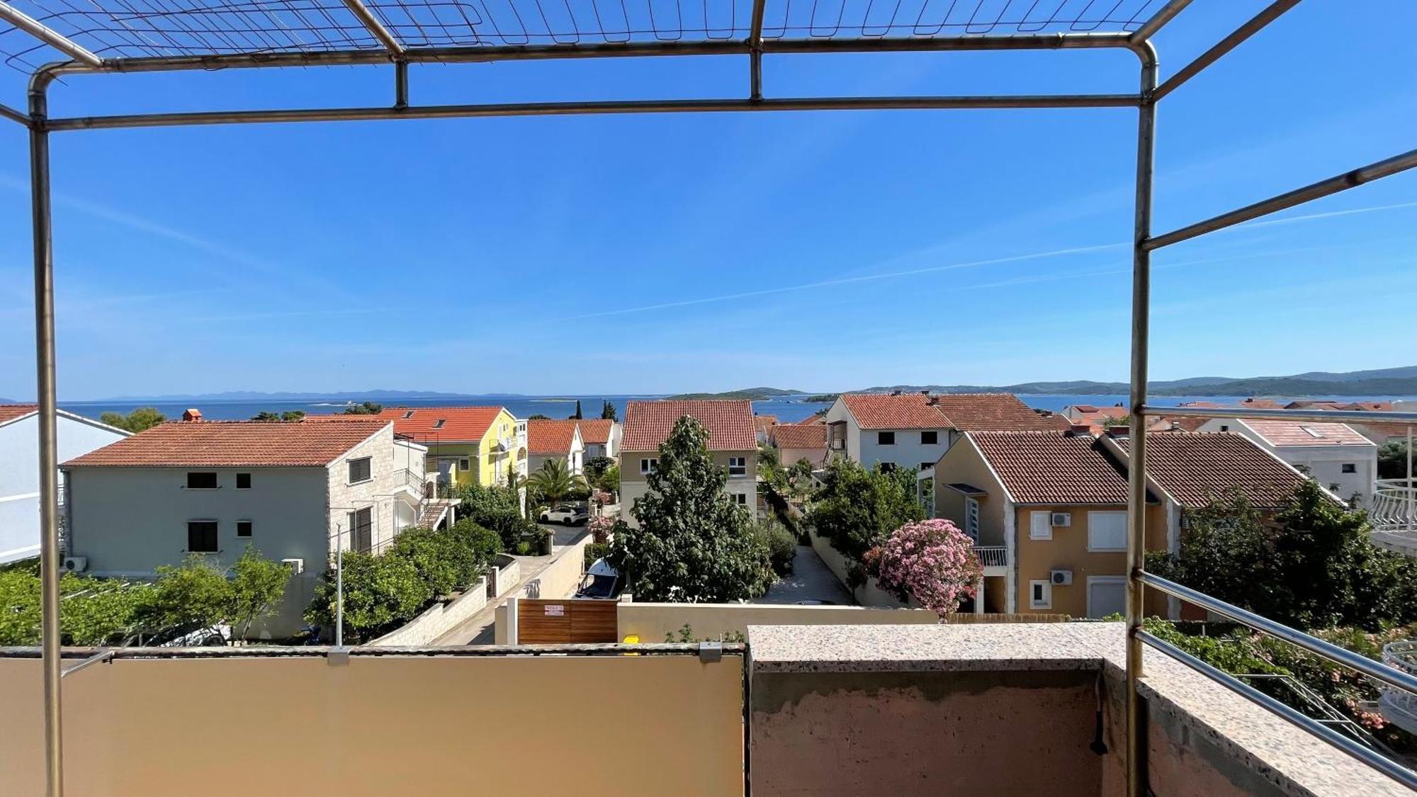 Apartmani Slavonija Orebić Стая снимка
